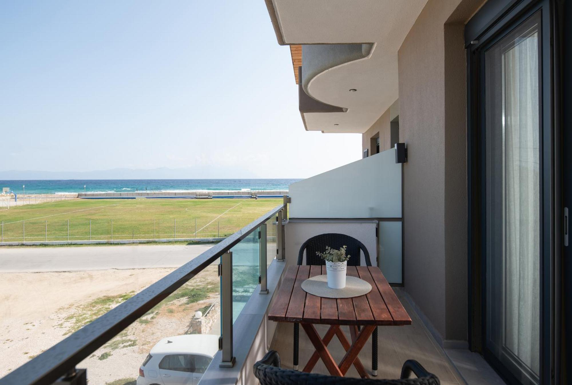 Vrahakia Beach Sarti Exteriör bild