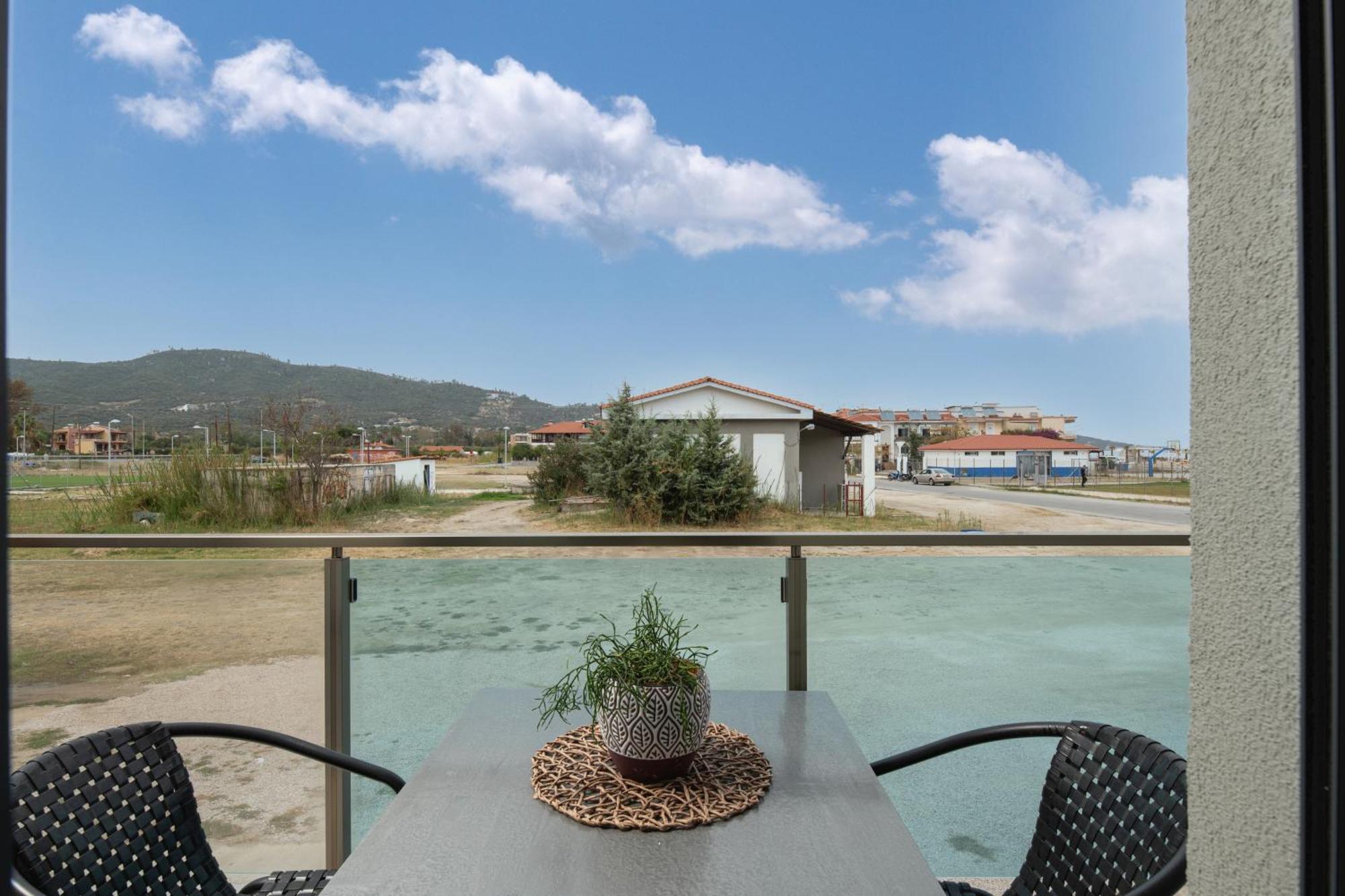 Vrahakia Beach Sarti Exteriör bild